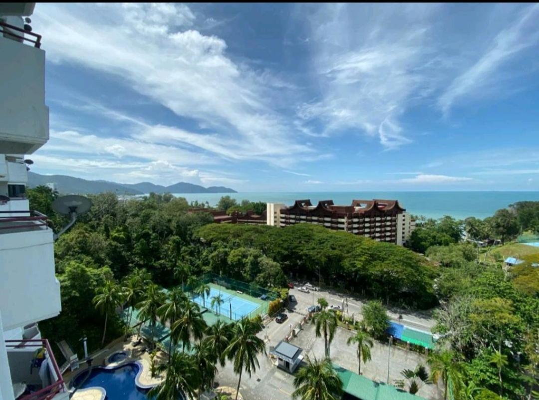 Pantai Seaview Resort Batu Ferringhi 1801 - 3 Rooms Exterior photo